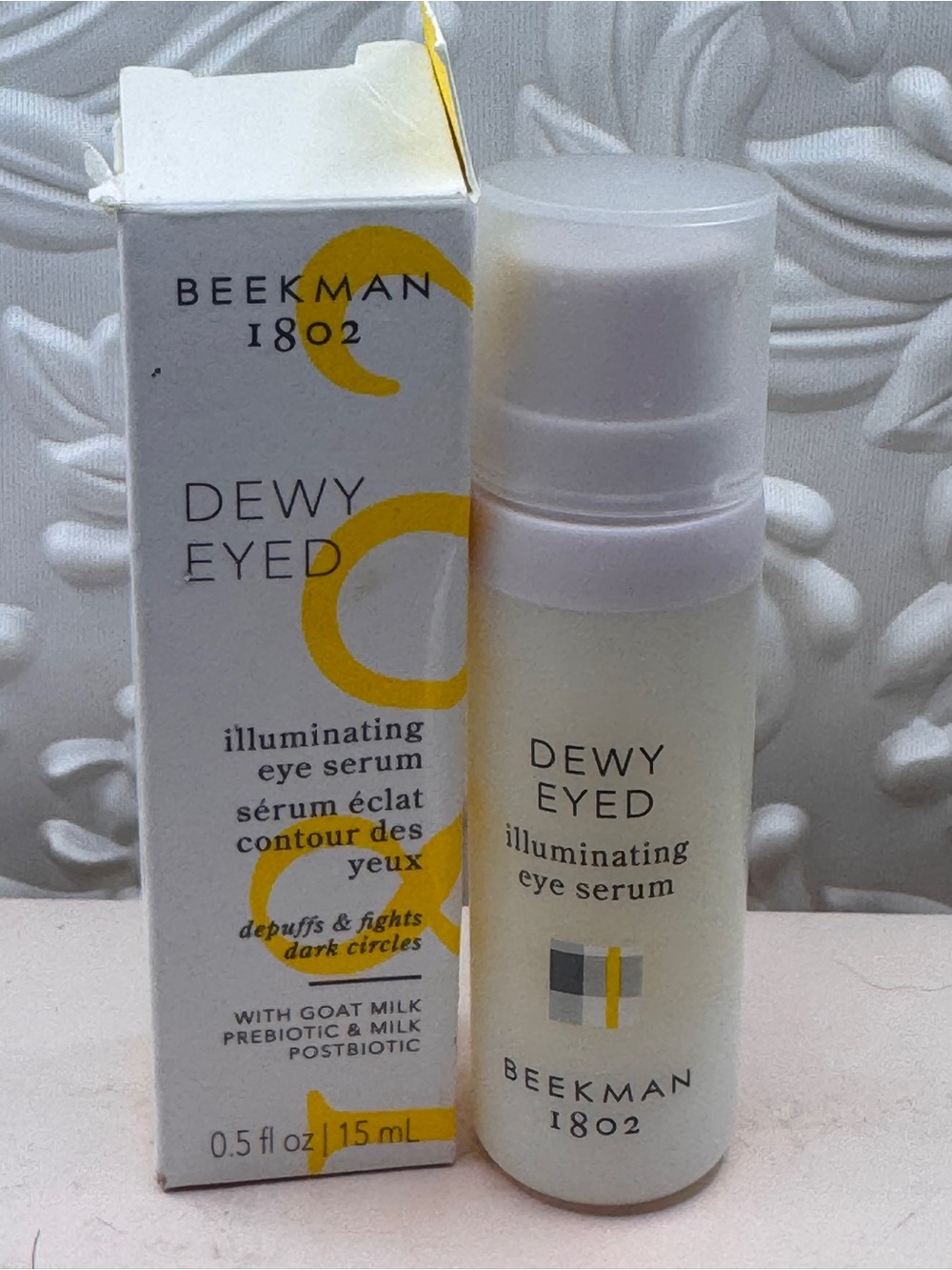 Beekman 1802 dewy eyed illuminating eye serum